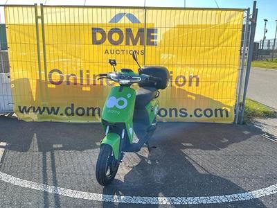 Übersichtsbild von Super SOCO CUx Elektro-Roller